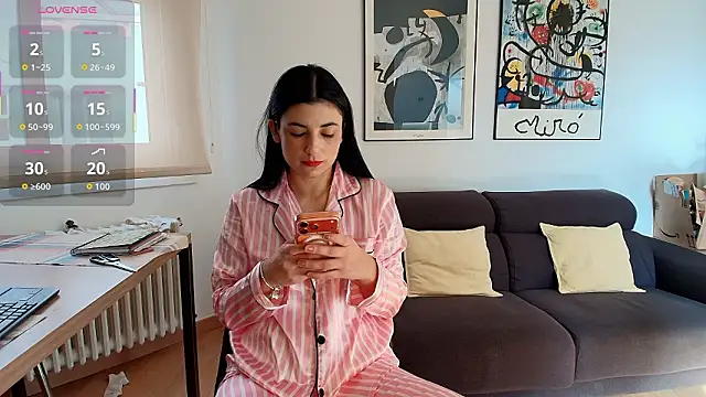 Arya 33 online show from 5, 2, 2026