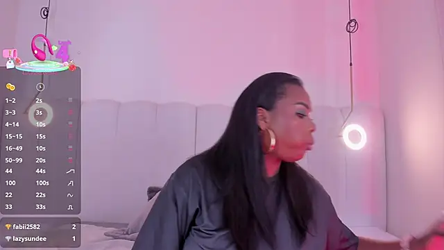  huge boobs ebony online show from 28, 11, 2025