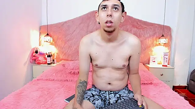 Derek and Skarlet online show from 15, 1, 2026