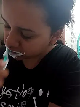  Miaaleon online show from 7, 2, 2026