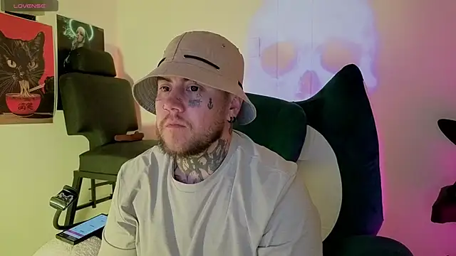 Snapshot of Ash_gusbig chatting on 6, 11, 2025 Ash gusbig online show from 6, 11, 2025