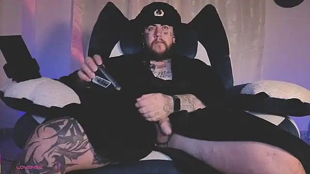 Ash gusbig online show from 31, 3, 2026