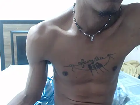 Snapshot of AlbertBigCock chatting on 28, 11, 2025 AlbertBigCock online show from 28, 11, 2025