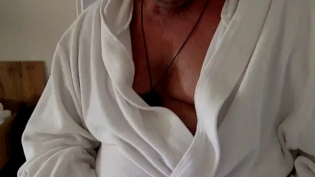 Bobby5169 online show from 17, 10, 2025