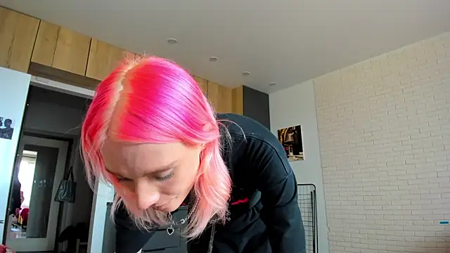  Alice Kitty online show from 22, 4, 2026