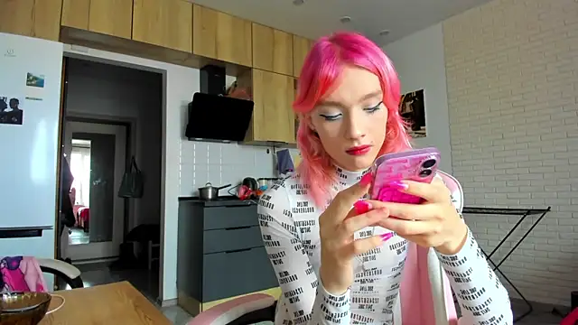  Alice Kitty online show from 8, 4, 2026