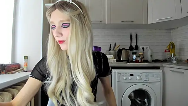  Alice Kitty online show from 15, 1, 2025
