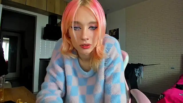  Alice Kitty online show from 18, 6, 2026