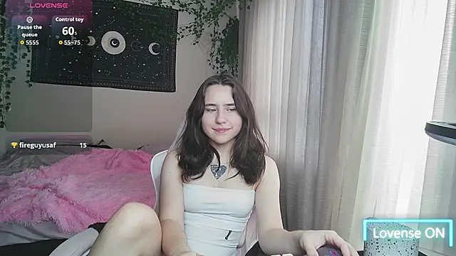 Aurora workerr online show from 13, 10, 2025