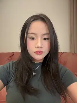 Hot Mm online show from 19, 1, 2025