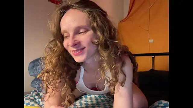 Snapshot of MikkyMoony chatting on 20, 9, 2025 MikkyMoony online show from 20, 9, 2025