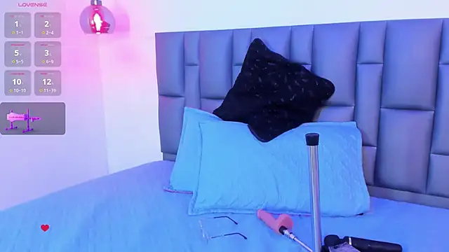 Abbyadams online show from 4, 2, 2026