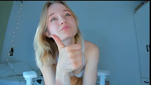 Snapshot of JennyWoody chatting on 17, 3, 2026 JennyWoody online show from 17, 3, 2026