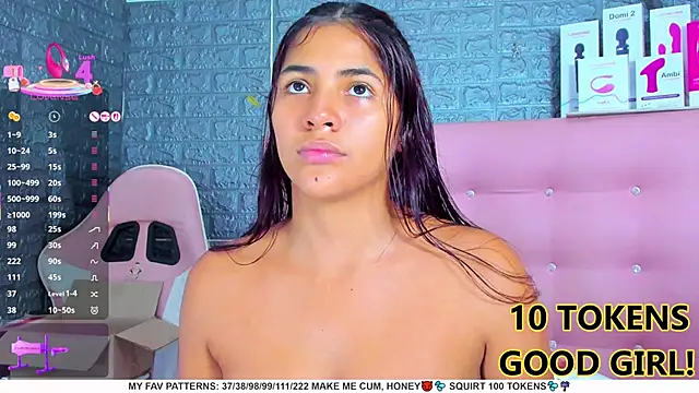 AriannaLewiis online show from 6, 3, 2025