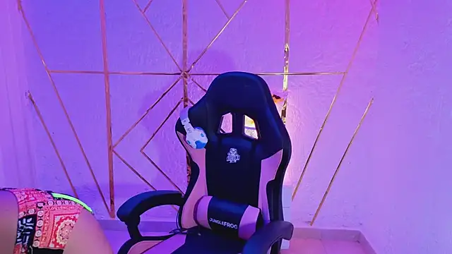 SheilaSmiith online show from 20, 11, 2025