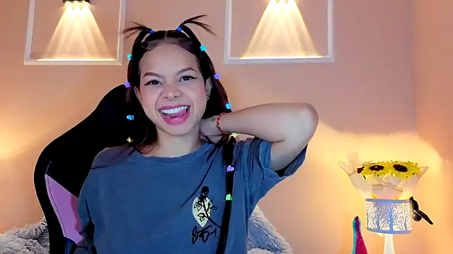 SheilaSmiith online show from 22, 9, 2025