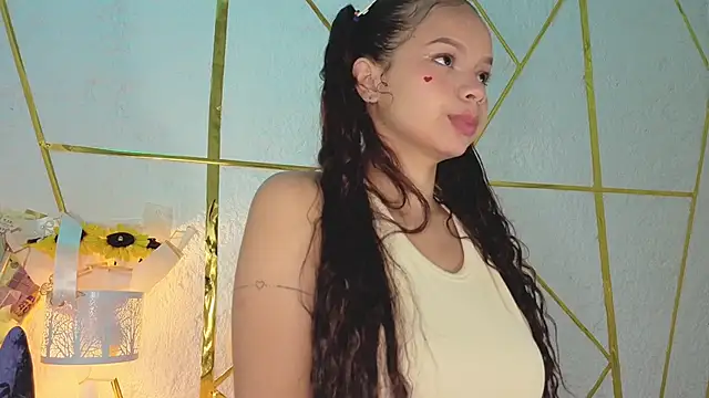 SheilaSmiith online show from 2, 2, 2026