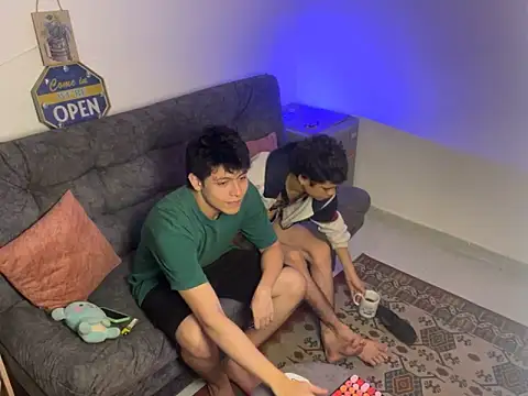 MyLatinHotBoys online show from 19, 1, 2025