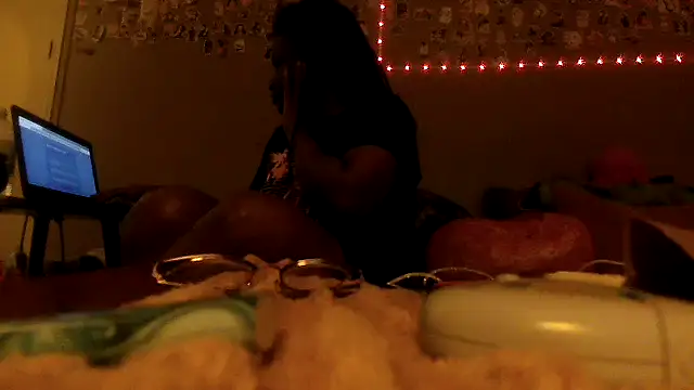 EbonyFetishQueen online show from 11, 9, 2025