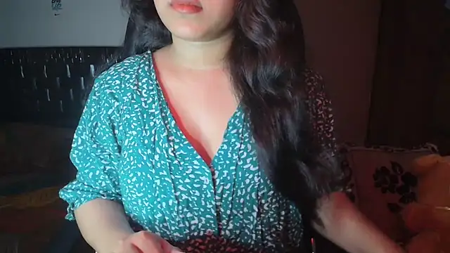 Most-Beautiful-Queen online show from 24, 10, 2025