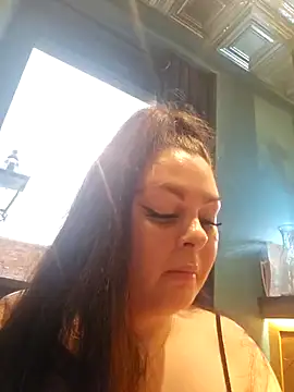 Snapshot of Britishbella chatting on 4, 1, 2025 Britishbella online show from 4, 1, 2025