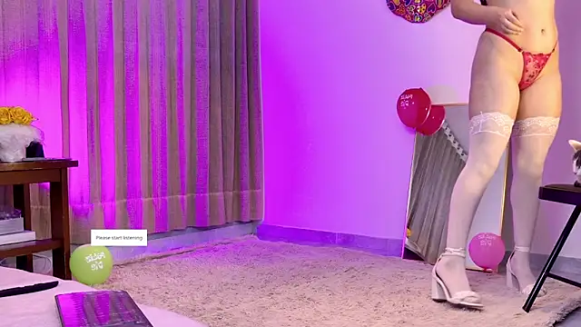 Snapshot of pink_flower_ chatting on 7, 4, 2026 pink flower online show from 7, 4, 2026