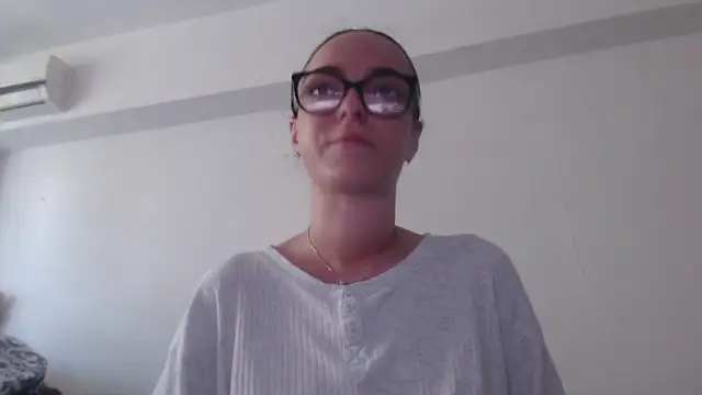 Snapshot of IzabelllNoir chatting on 10, 6, 2026 IzabelllNoir online show from 10, 6, 2026