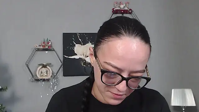 IzabelllNoir online show from 16, 12, 2025