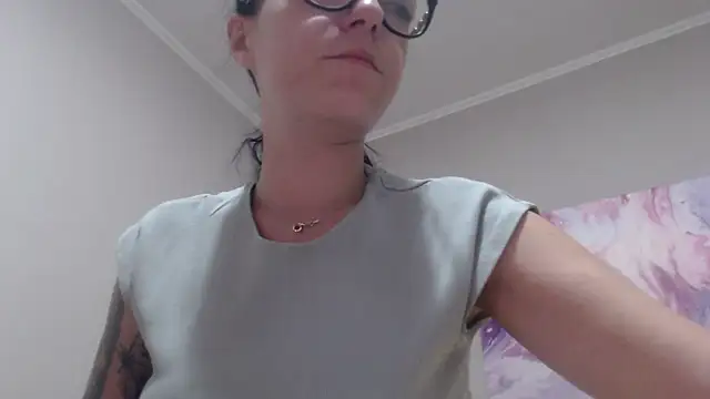 Snapshot of IzabelllNoir chatting on 29, 6, 2026 IzabelllNoir online show from 29, 6, 2026