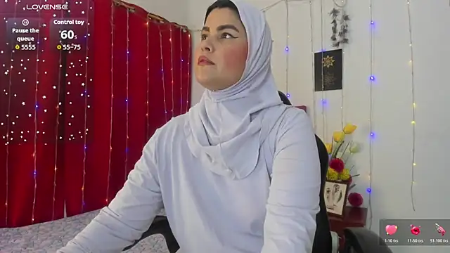 AishaAmin  online show from 21, 4, 2026