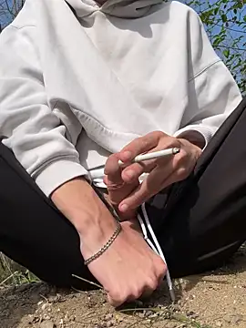 alexyourboy online show from 12, 4, 2026