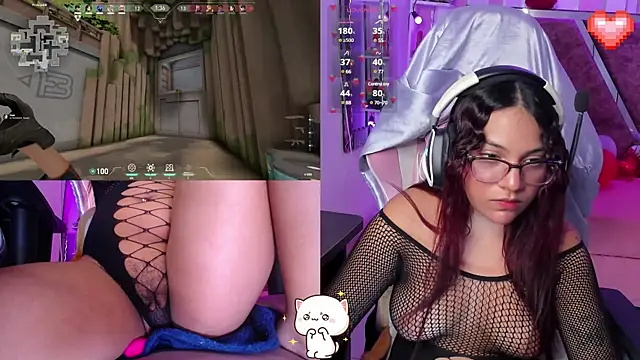 PetiteSophie  online show from 18, 2, 2025