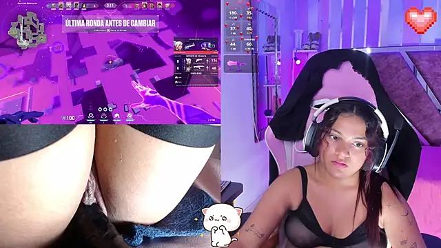 PetiteSophie  online show from 6, 3, 2025