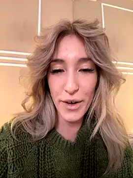 SerenaBennet online show from 10, 11, 2025