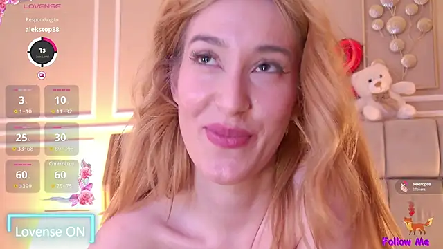 SerenaBennet online show from 3, 3, 2025