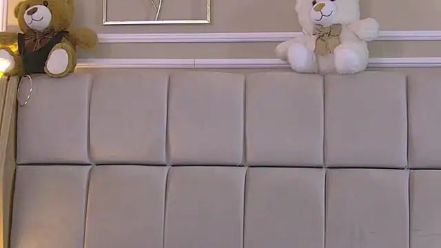 Snapshot of SerenaBennet chatting on 14, 5, 2026 SerenaBennet online show from 14, 5, 2026
