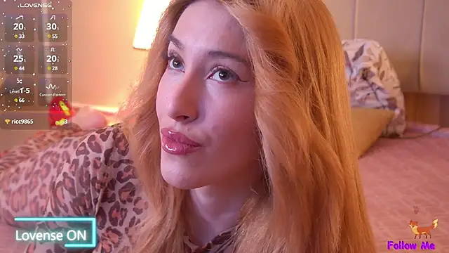 SerenaBennet online show from 25, 2, 2025