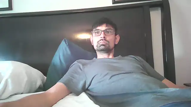 Snapshot of spence204011 chatting on 20, 3, 2026 spence204011 online show from 20, 3, 2026
