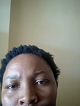 Snapshot of prettidiva chatting on 2, 4, 2026 prettidiva online show from 2, 4, 2026