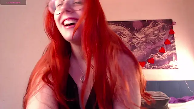 Snapshot of VanessaLincum chatting on 8, 6, 2026 VanessaLincum online show from 8, 6, 2026