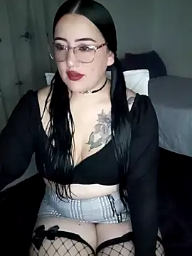 kirara dirty online show from 22, 12, 2024