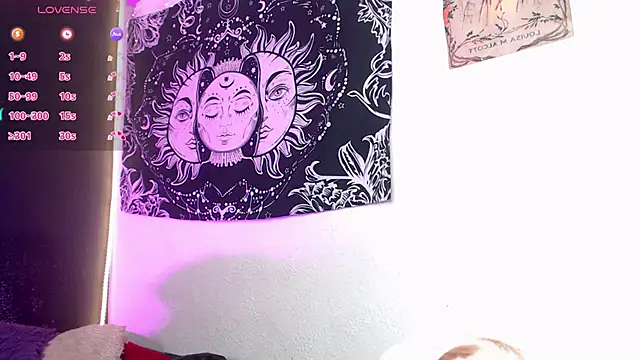 niakat  online show from 5, 11, 2025