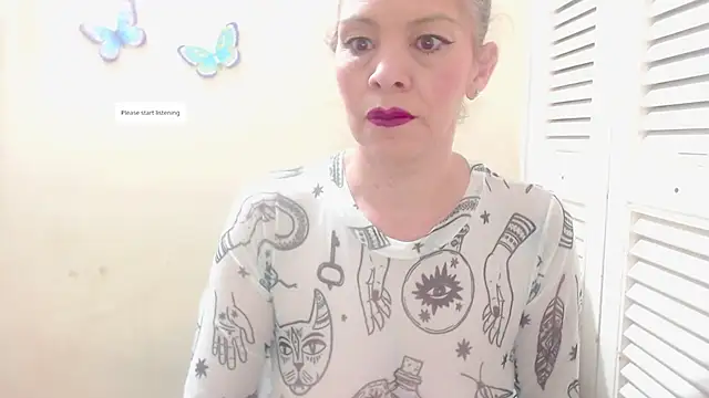 Snapshot of electra-mommy chatting on 26, 11, 2025 electra-mommy online show from 26, 11, 2025