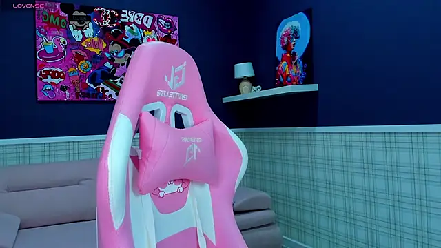 Angel Sapphire  online show from 9, 3, 2025