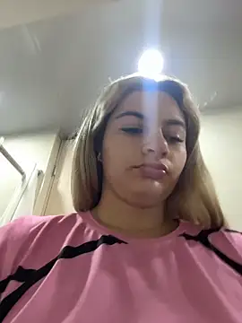 AtheneaRossi online show from 4, 3, 2026