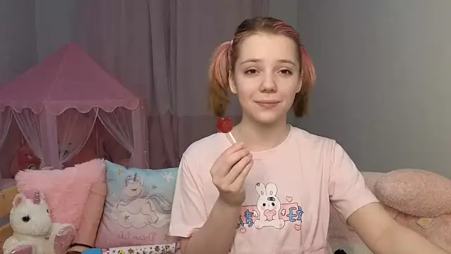 PrincessLittleKiki online show from 14, 2, 2026