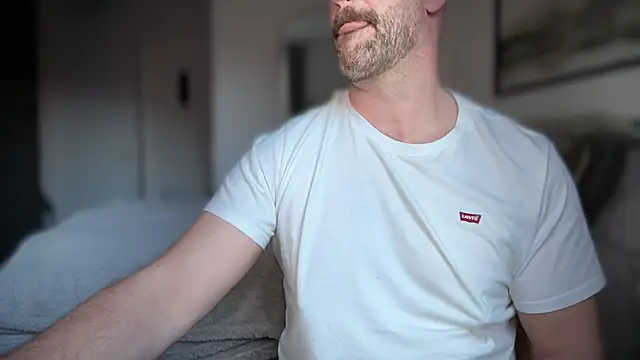 Mr Beef online show from 6, 4, 2026