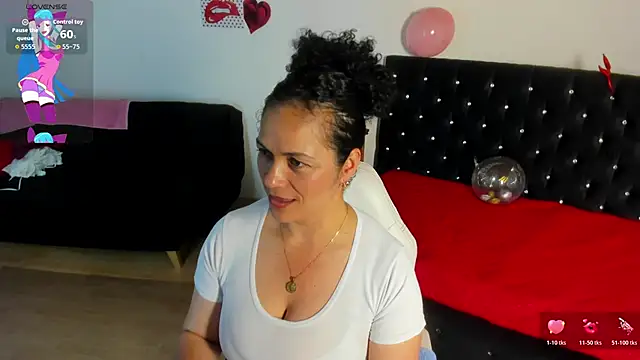 Snapshot of Aliciia_cute1 chatting on 13, 5, 2026 Aliciia cute1 online show from 13, 5, 2026