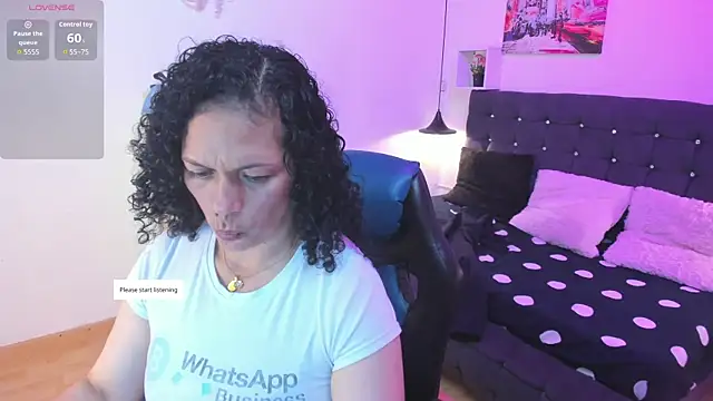 Aliciia cute1 online show from 3, 12, 2025