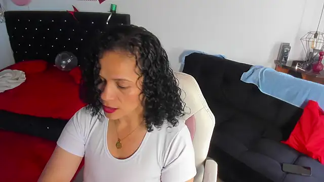 Aliciia cute1 online show from 20, 6, 2026
